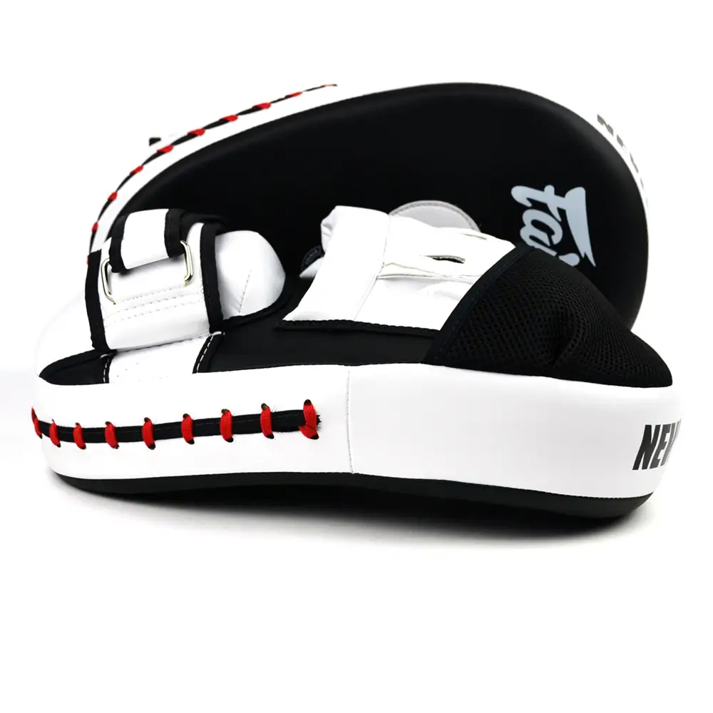 Fairtex FMV13 Maximized Focus Mitts Black-White 4 Fairtex FMV13 Maximized Focus Mitts Black-White - Image 2